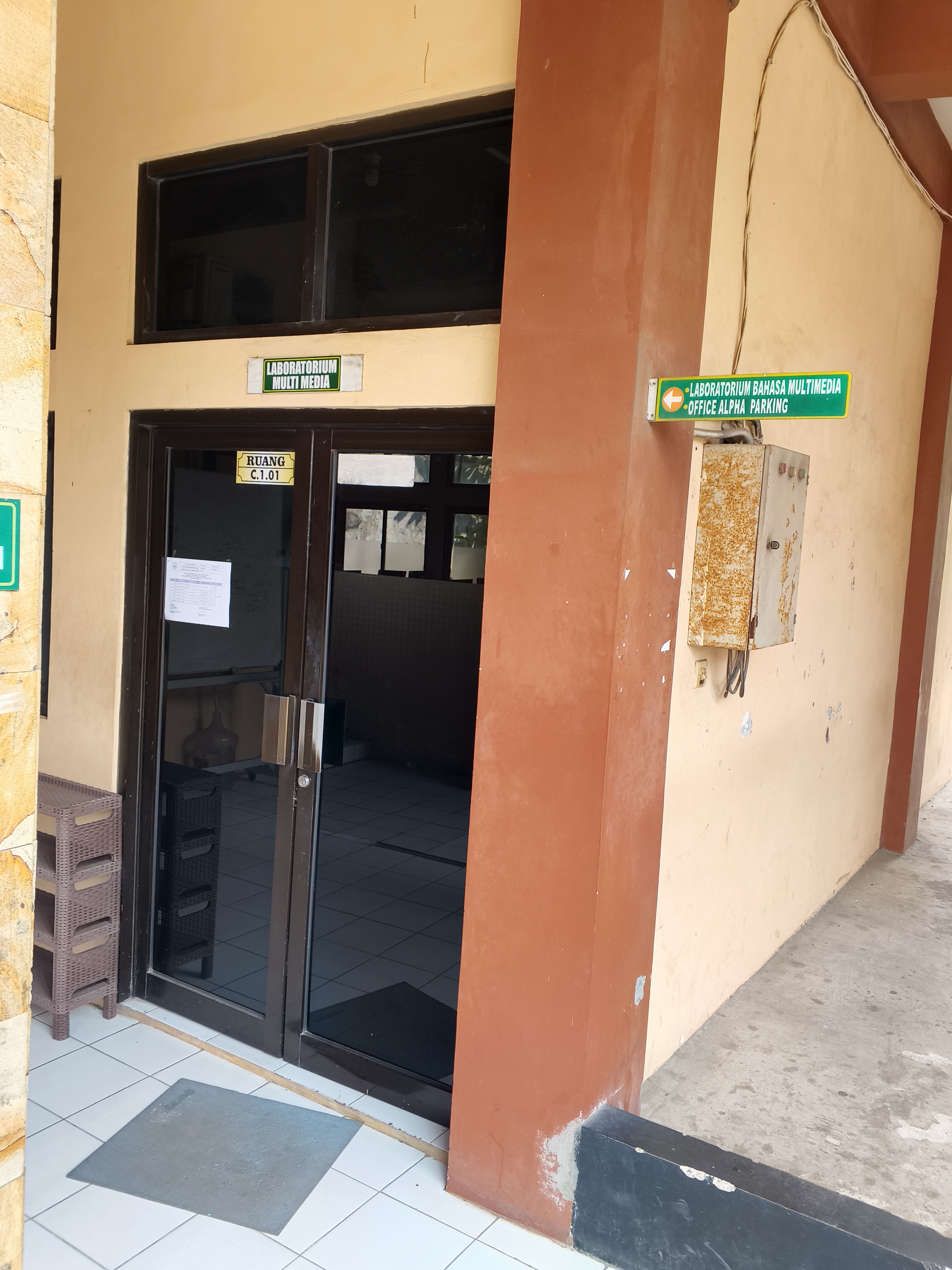 Laboratorium S1 Informatika